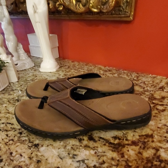 croft and barrow flip flops